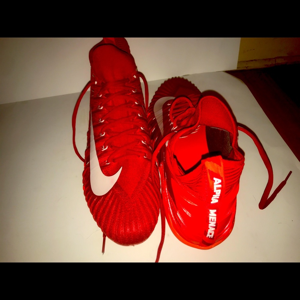 nike alpha menace elite Size 16